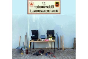 Şarköy'de kaçak kazı yapan 3 şüpheli yakalandı