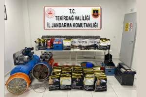 Tekirdağ’da 550 bin lira değerinde kaçak sigara malzemesi ele geçirildi