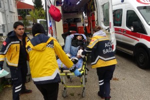 Köpeğe taş atan arkadaşlarına silahla ateş ettiler: 1 ölü, 1 yaralı