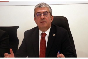 CHP'li Günaydın: DEM, AK Parti ile hareket ettiğini daha nasıl ifade etmeli