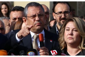 Özel, 25 kişinin öldüğü tren kazası duruşmasına katıldı: Adaleti rayların altında bırakmayacağız