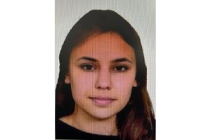 Kamyonet çarpan bisikletteki üniversite öğrencisi Zeliha, hayatını kaybetti