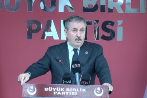 Destici: Kemal Bey sen bizim aklımızla alay mı ediyorsun