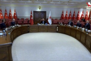 Bakan Güler: Hava Kuvvetlerimizin 113'üncü kuruluş yıl dönümünü yürekten kutluyorum