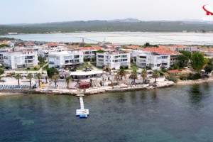 Bakanlık: Ayvalık sahillerindeki kaçak yapıların yıkımına başlandı