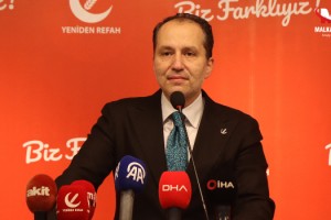 Fatih Erbakan: Kutuplaşma yerine istişarenin faydalı olacağı görüşündeyiz