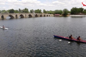 Meriç Nehri'nde ilk resmi kürek müsabakası için hazırlıklar başladı