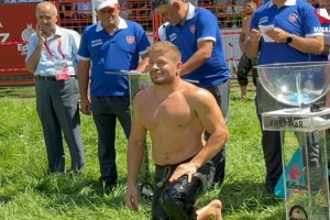 Kırkpınar'ın favori isimlerinden İsmail Balaban, ikinci turda elendi