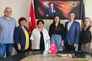 Malkara'nın Genç Kadın Çiftçisi Melisa Akçay Ödüllendirildi