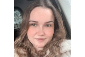 Begüm hemşire, yalnız yaşadığı evinde ölü bulundu