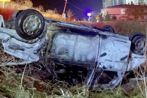 Kazada otomobilden fırlayan sürücü hayatını kaybetti