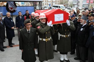 Vefat eden Kıbrıs gazisi, son yolculuğuna uğurlandı
