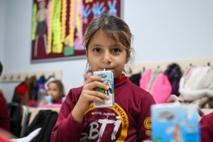 Süt Senin Gurur Mersin’in projesinde 5 milyon paket süt dağıtıldı