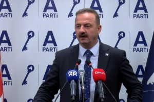 Yavuz Ağıralioğlu: Siyasal yozlaşma alanını düzelteceğiz