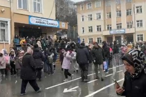 İstanbul'da 9 ilçede okullar tatil edildi