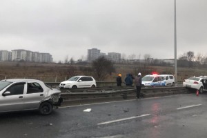 Tekirdağ'da 3 araç kazaya karıştı; 6 yaralı