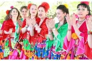 4 gün sürecek Kakava ve Hıdrellez Şenlikleri'nden renkli görüntüler