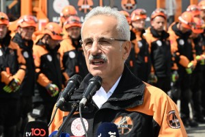 Bakan Uraloğlu: Kanal İstanbul'u günü geldiğinde yapacağız