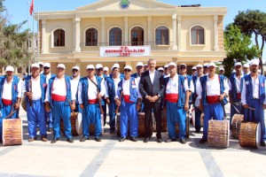Kırkpınar Yağlı Güreşleri Festivali, geleneksel davul- zurna ekibinin davetiyle başladı
