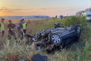 Tekirdağ’da otomobil menfeze çarparak takla attı: 2 ölü