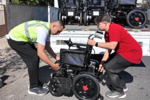 Ergene Belediyesi'nden ihtiyaç sahiplerine medikal malzeme desteği