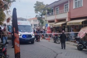 Kıraathanede husumetlilerini vurarak öldüren baba-oğul tutuklandı