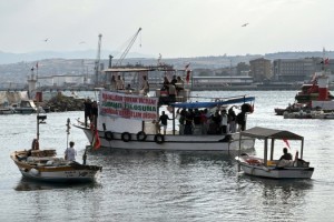 Tekirdağ'da balıkçı ve yelkenliler, Sumud filosuna destek için denize açıldı