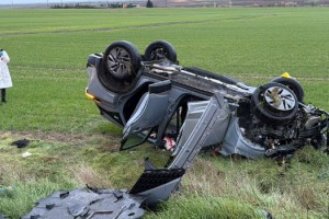 Tankerle çarpışan otomobildeki kadın öldü, eşi yaralandı