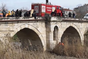 Dere yatağında erkek cesedi bulundu