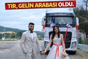 TIR, gelin arabası oldu