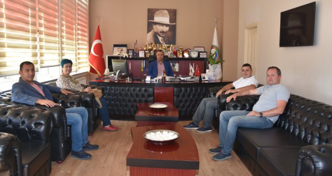 Başkan Yurdakul'un Eczacılar Günü'nü Kutladılar