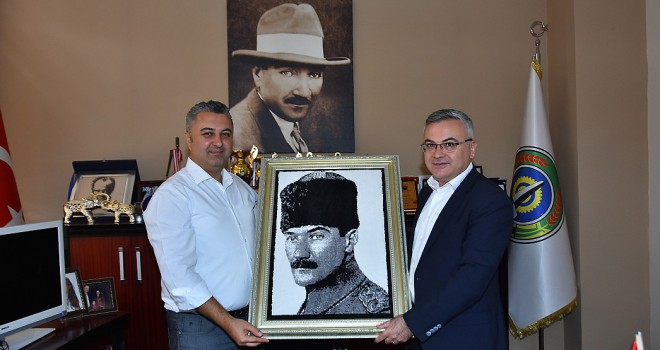 Oral Karakaya’dan Başkan Ulaş Yurdakul’a Veda Ziyareti