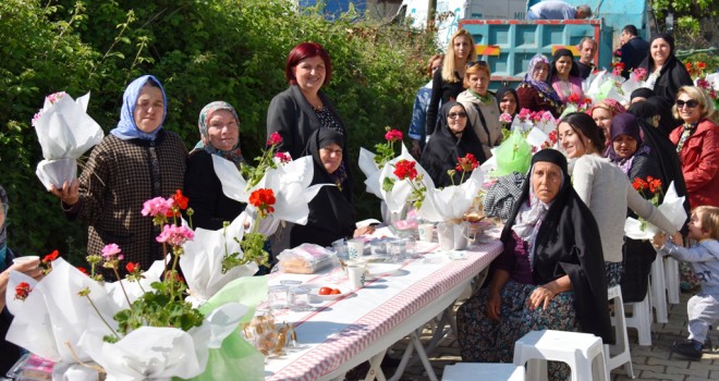 Süleymanpaşa Belediyesi’nin Anneler Günü Kahvaltıları başladı