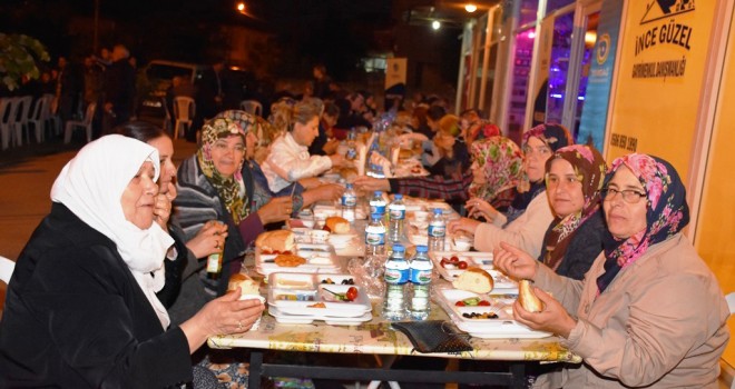 Başkan Albayrak, Pınarcalı Vatandaşlarla Sahurda Buluştu