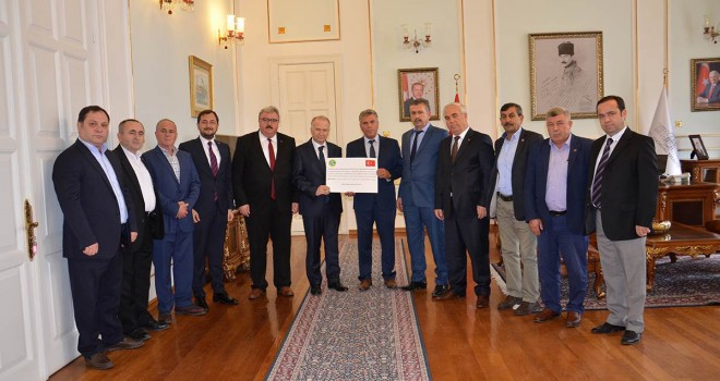 Süt Üreticileri Tarafından Mehmetçik Vakfı’na 387 bin TL Yardım Yapıldı