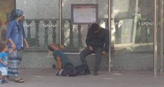 Yürekleri Sızlatan Görüntü!