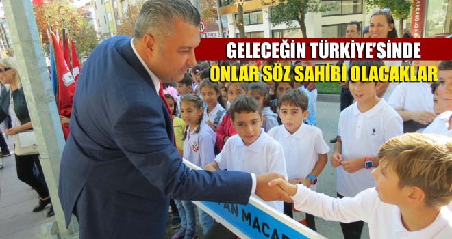 Başkan Yurdakul’un Çocuk Sevgisi