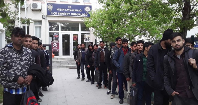 Keşan’da 23 Göçmen Yakalandı