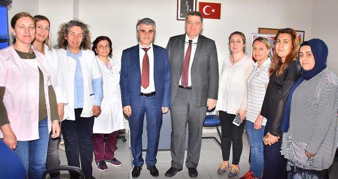 Hemşirelerin Günlerini Kutladılar