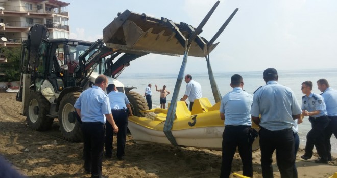 Zabıtadan Kaçak Deniz Bisikletlerine Operasyon