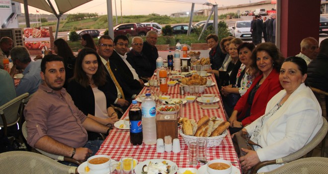 Ticaret Borsası’ndan İftar Yemeği