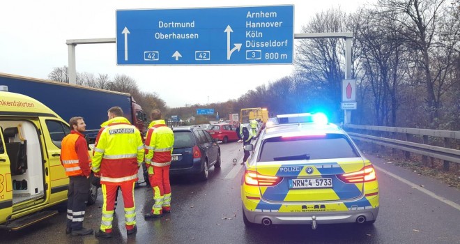 TYGD Almanya Essen temsilcisi trafik kazası geçirdi