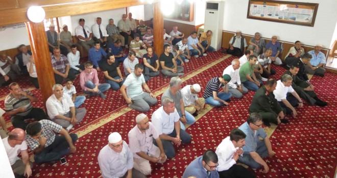 ŞEHİTLERİMİZ İÇİN MEVLİD OKUNDU