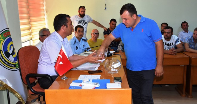 Kurban Satıcılarının Yerleri İçin Kura Çekimi Yapıldı