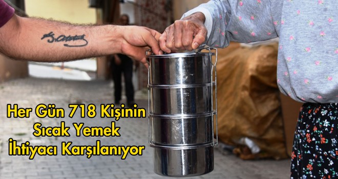 Dost Eli Aşevi, Her Gün Yüzlerce Kişiye Sıcak Yemek Hazırlıyor