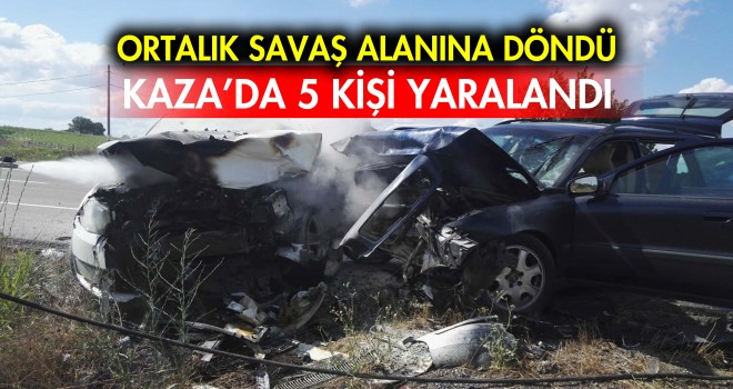 İki Otomobil Çarpıştı; 5 Yaralı