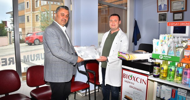 Başkan Yurdakul'dan Eczacılara Ziyaret