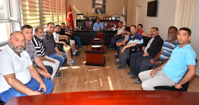 Pazarcı Esnafından Belediye Başkani Ulaş Yurdakul’a Teşekkür Ziyareti