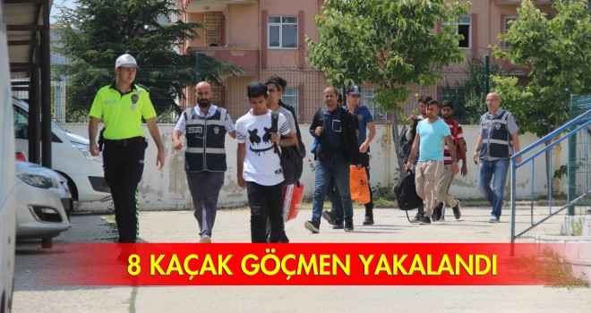 Durdurulan Otomobilden 8 Kaçak Göçmen Çıktı