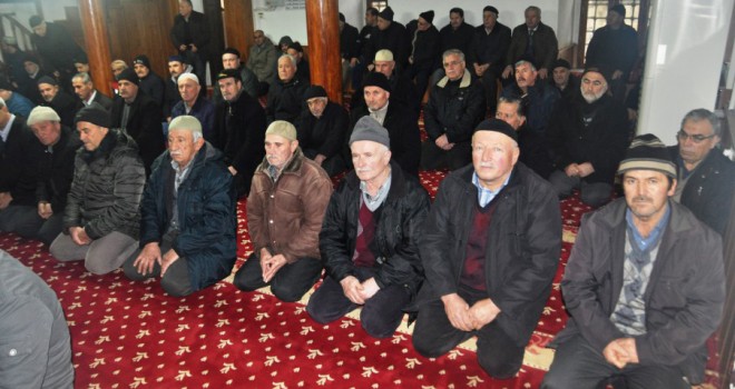 Eski Başbakanlarımızdan Necmettin Erbakan İçin Mevlid-İ Şerif Okutuldu